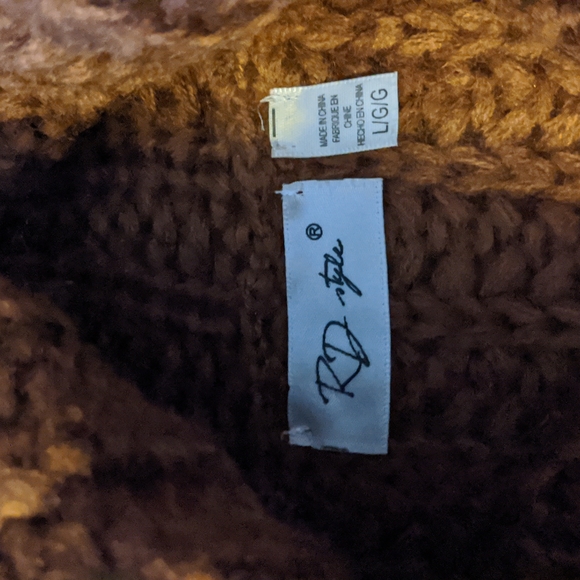 RD Style Cozy Cowl Sweater - Picture 5 of 7